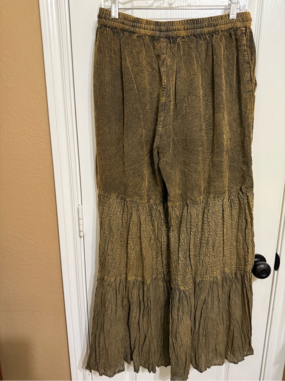 H011 NWT Young Thread L w15-21 Brown Tiered Pants - - Picture 6 of 11